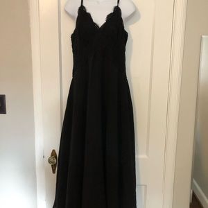 Soma Gown Black